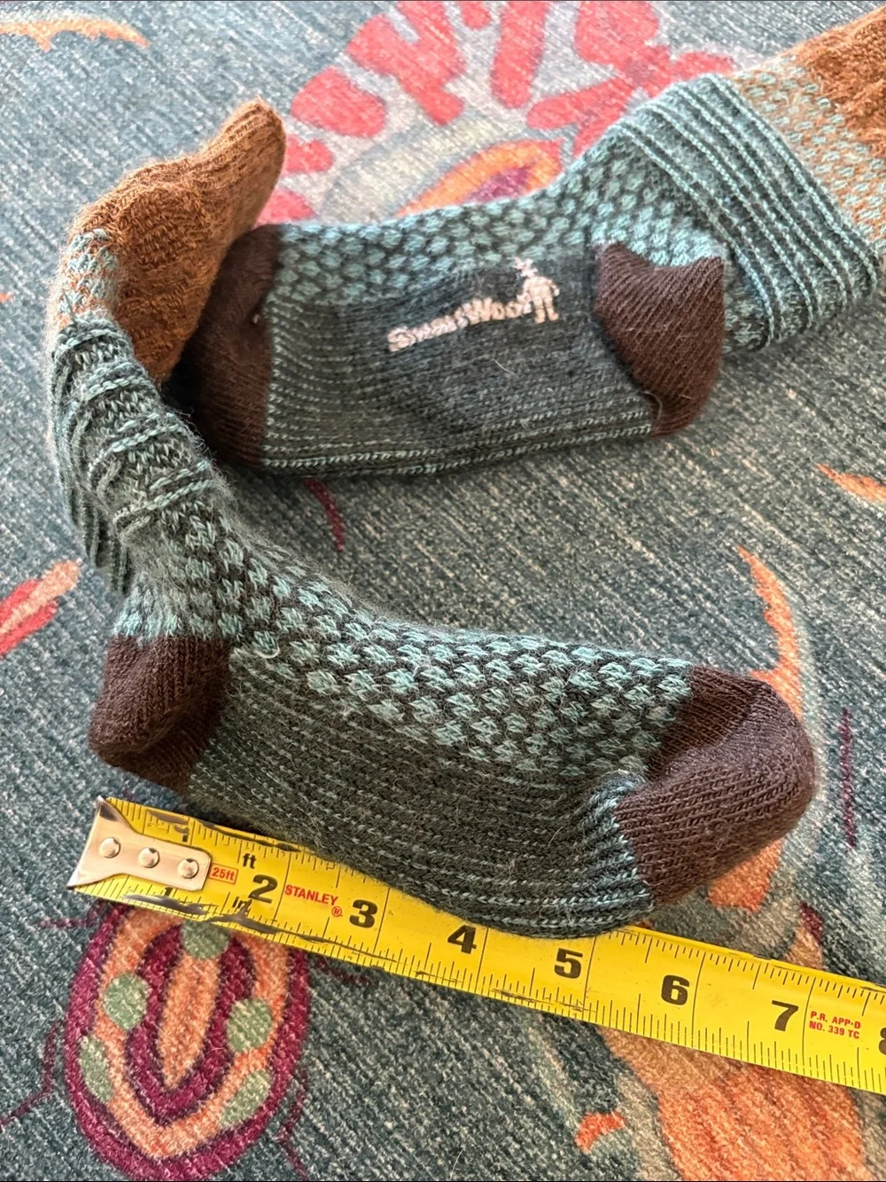 Smartwool women’s Teal and Brown cableknit Socks S